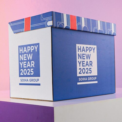 กล่องไดคัทเอกสาร กล่องใส่ของขวัญสำหรับเทศกาลปีใหม่ Happy New Year Box – กล่องลูกฟูกพรีเมียม ดีไซน์หรู มอบความประทับใจในทุกเทศกาลปีใหม่ เหมาะสำหรับของขวัญลูกค้าและของฝากองค์กร