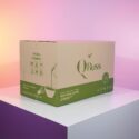 กล่องชาเขียว Q RUSS MATCHA LATTE – กล่องลูกฟูกพรีเมียม ดีไซน์มินิมอลโทนเขียว ถ่ายทอดความหอมละมุนของมัทฉะลาเต้ พรีเมียมทันสมัยในแบบแบรนด์คาเฟ่ยุคใหม่